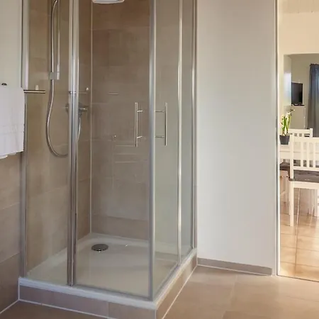 Nickel Dg Am Holzlachgraben Apartment