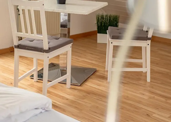 Nickel Dg Am Holzlachgraben 公寓